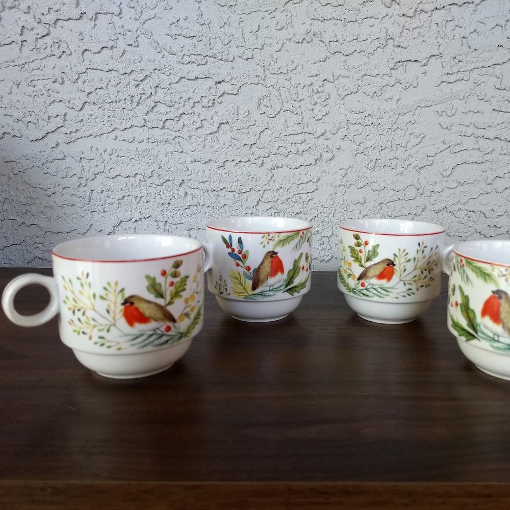 Grace Fine Porcelain set/4 mugs, winter theme